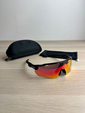 Oakley Radar Ev Path Men's Sunglasses Black Frame Red Lenses - Prizm Lens